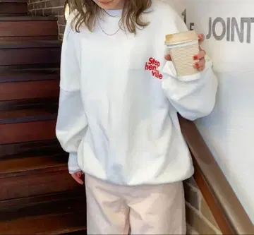 ungrid 로고 루즈 맨투맨