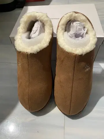 사만사 모스모스 눈꽃 패턴 무스탕 신발