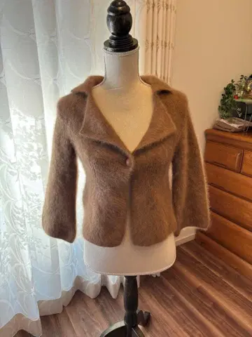 C'est moijeu 브라운 숏 가디건