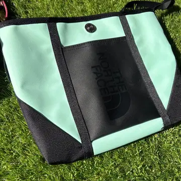 THE NORTH FACE 숄더백 민트 그린/블랙