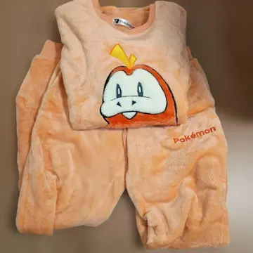 에메필 포켓몬 룸웨어 뜨아거