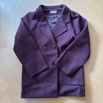 와인 레드 더블 브레스트 울 코트