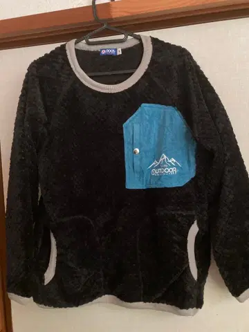 OUTDOOR 다이아 플리스 포켓 부착 풀오버 M 새상품