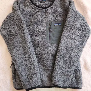 patagonia / 파타고니아 로스 가토 크루 그레이