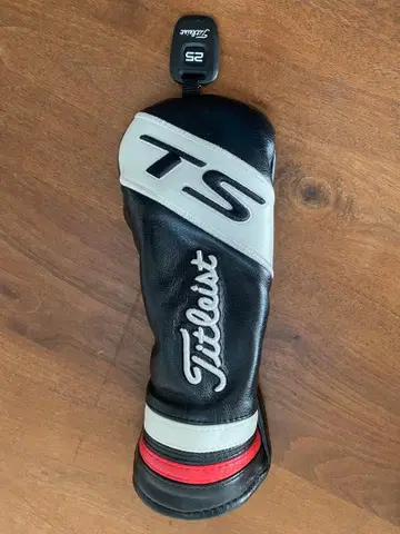 새상품급 타이틀리스트 TS 유틸리티용 골프헤드커버