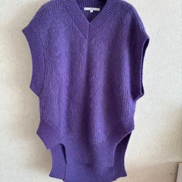 UN3D. 퍼플 V넥 니트 F 사이즈