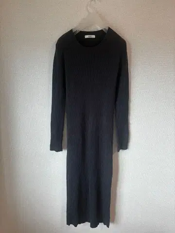 emmi 네이비 리브 니트 원피스 사이즈 0