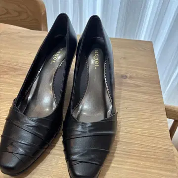 미사용 새상품 monet 펌프스