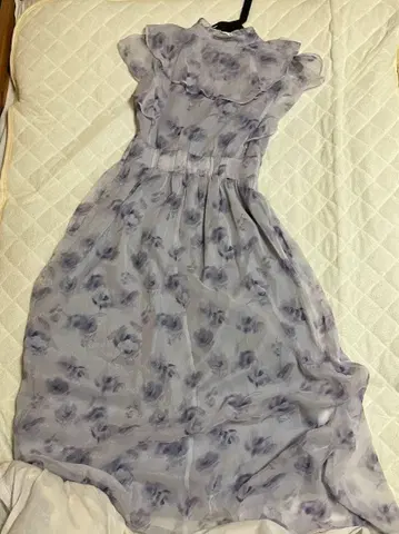 연보라 꽃무늬 쉬폰 롱 드레스