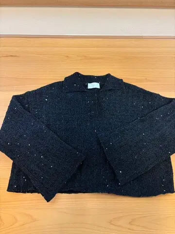 HARE 블랙 라메 스웨터