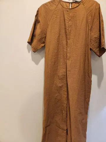 [ CITEN ] 폼 슬리브 원피스