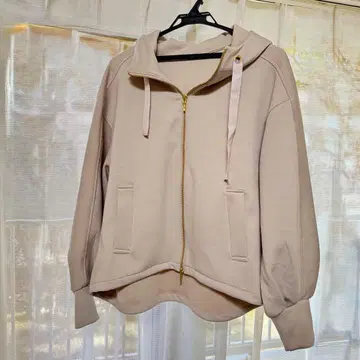 funny company+ 종이상자 스탠드넥 후드티