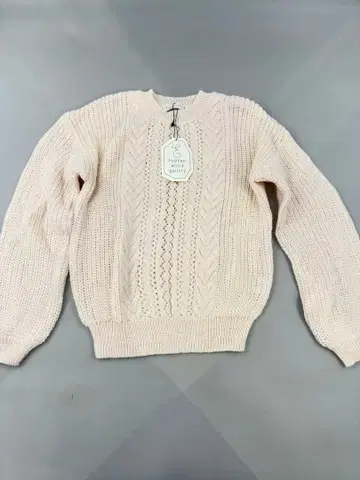 택 포함 새상품 hyphen world gallery 니트 스웨터