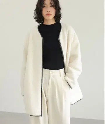 [택 포함 새상품] LEPSIM 라이트 보아 파이핑 코트