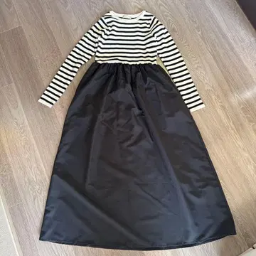 FREE'S MART 니트 도킹 크루넥 원피스