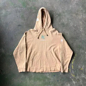 CLUTCH MEET 후드티