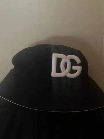 돌체앤가바나 모자