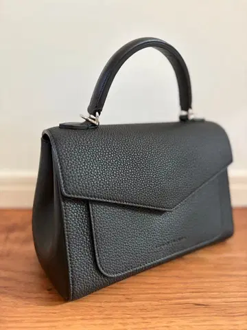 BONAVENTURA 보나벤투라 라우라 숄더백 새상품급