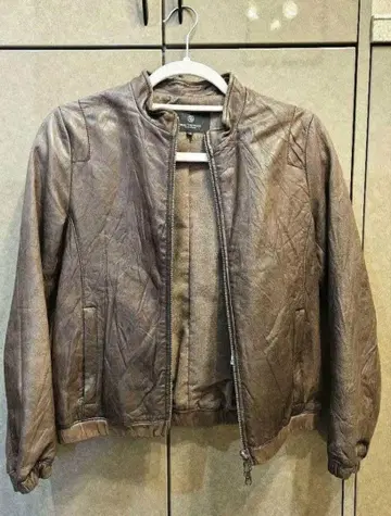 뷰티 앤 유스 가죽 블루종 M 사이즈