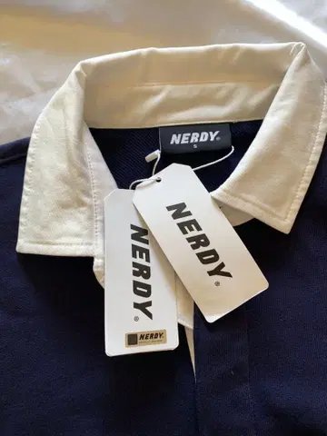새상품 NERDY 네이비 긴팔 피케 셔츠 S