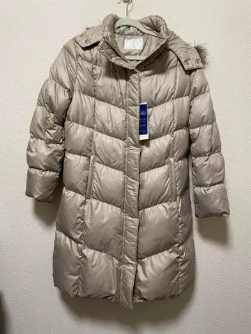 새상품 유니클로 여성용 후드 부착 베이지 프리미엄 다운 자켓 XL