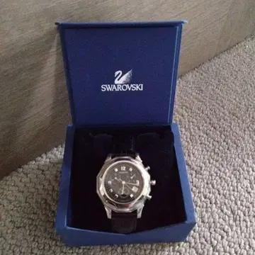 최종 가격 인하!! 초특가 Swarovski 손목시계