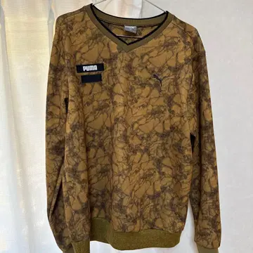 PUMA 마블 무늬 V넥 트레이닝복 XL