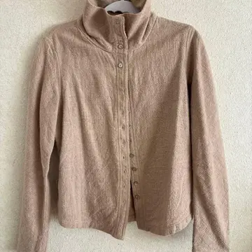 우사토 베이지 하이넥 가디건