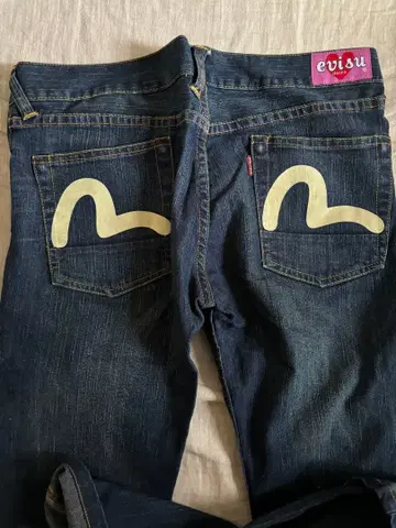 EVISU DONNA 사이즈 3