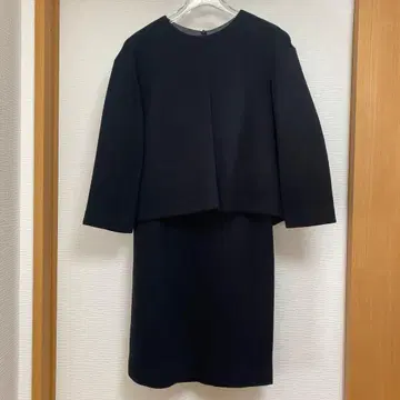 TOMORROW LAND 블랙 긴팔 스커트 셋업