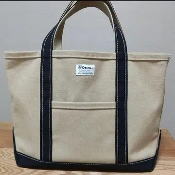 오르치발 백 A4 들어갑니다