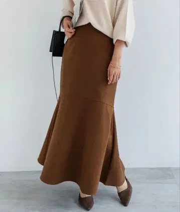 andMe 앤도미 미사용 새상품 택 포함 페이크 울 머메이드 스커트