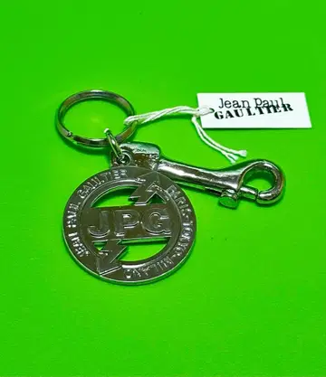 미사용 새상품급 Jean Paul Gaultier 키링
