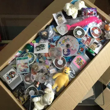 애니메이션 굿즈 묶음 판매