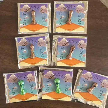 Mrs. TAIBAN LIVE 2024 핀 배지 세트