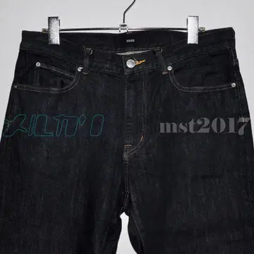 ZOZO 슬림 테이퍼트 데님 (원 워시)