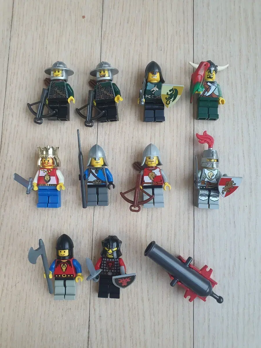 Old Lego Castle Kingdoms Viking Soldier Knight Minifigure Mifi Cannon Bulk Lot