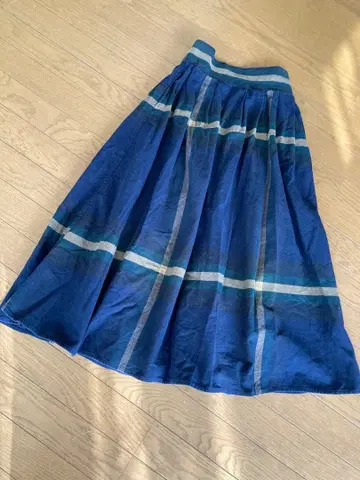 BEAMS BOY 네이비 빅 타탄 체크 스커트