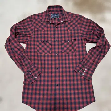 Celt and Cobra 빨간색과 블랙 체크 무늬 셔츠