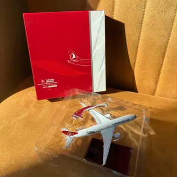 터키쉬 에어라인 A350 비행기 모형