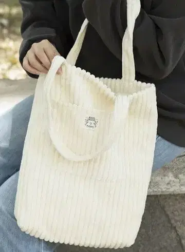 아이보리 코듀로이 숄더백