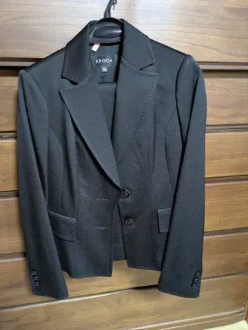 EPOCA 블랙 정장 자켓과 팬츠 세트