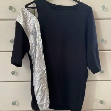 FEELCYCLE 여성용 블랙/실버 T셔츠