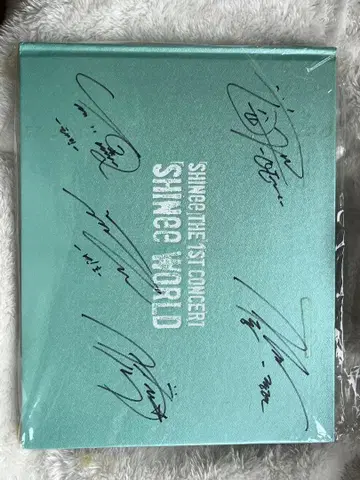 SHINee 1st Concert 친필 사인 앨범