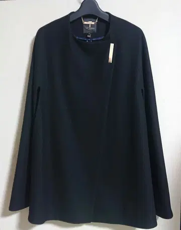 TED BEKAR 블랙 케이프 코트 S