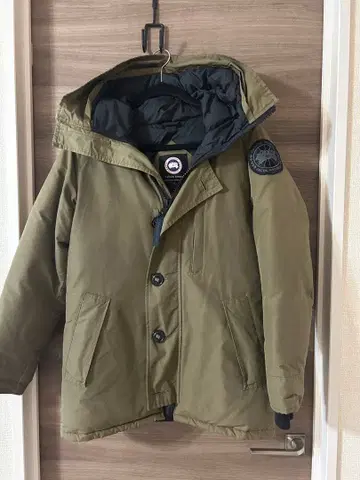 CANADA GOOSE 아메리칸 러그 씨 정품 다운 자켓