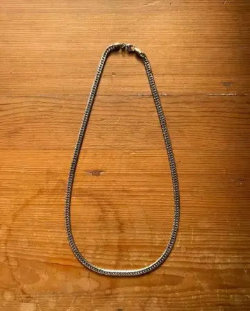 레다실마 키헤이 목걸이