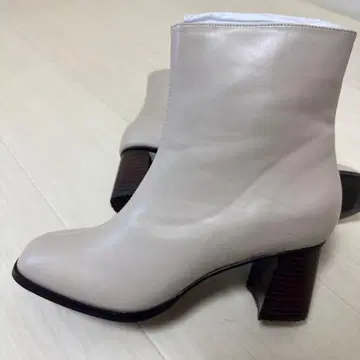 미사용 새상품 숏부츠 LL 25.5cm