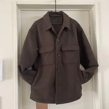 유니클로 브라운 버튼 셔츠 자켓