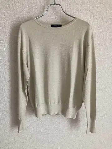 UNTITLED 베이지 긴팔 니트 스웨터 사이즈 2